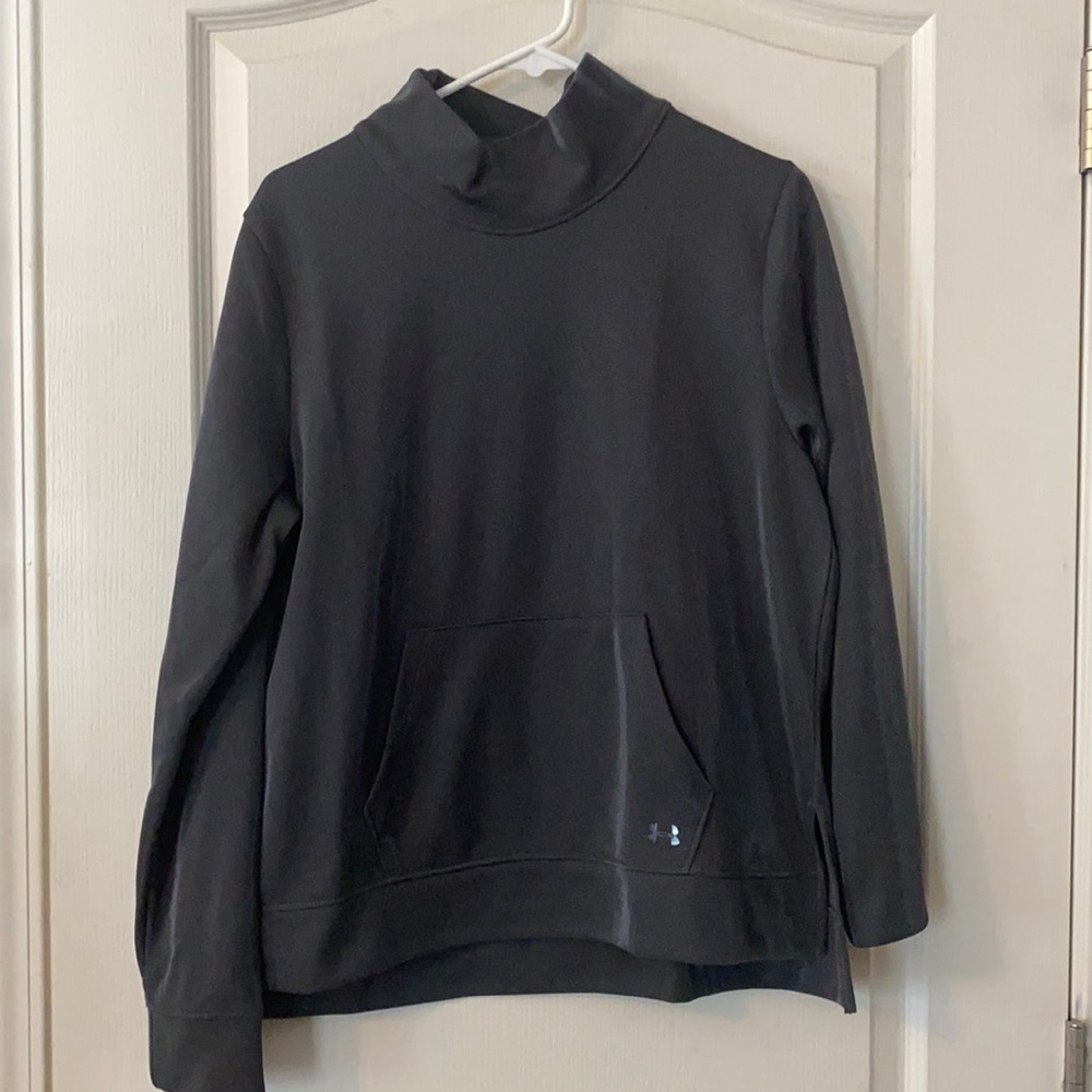 Under Armour pull over
